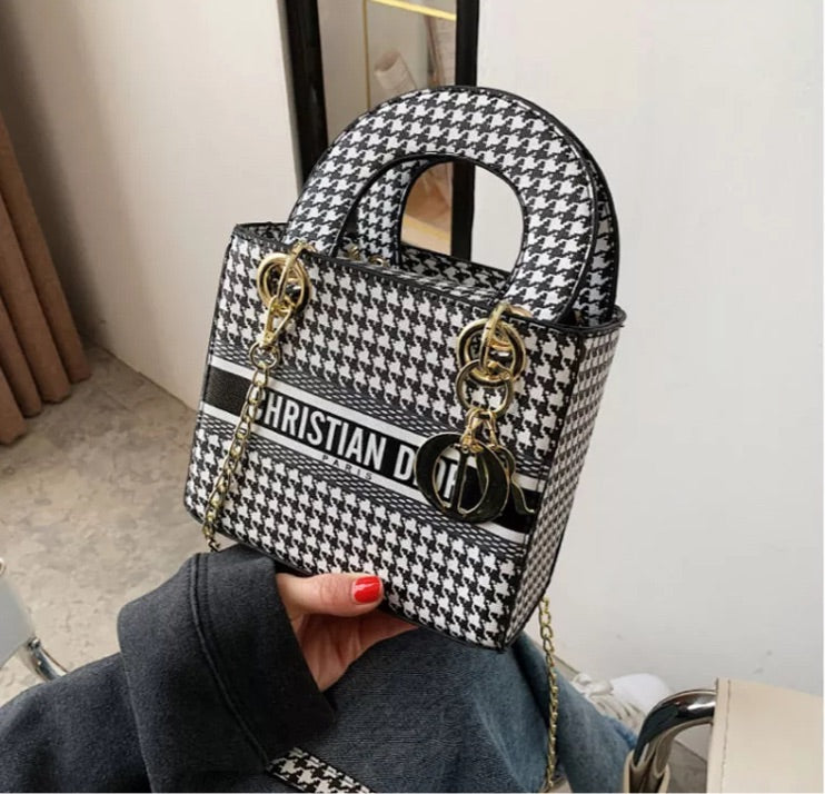 Sale woman handbag